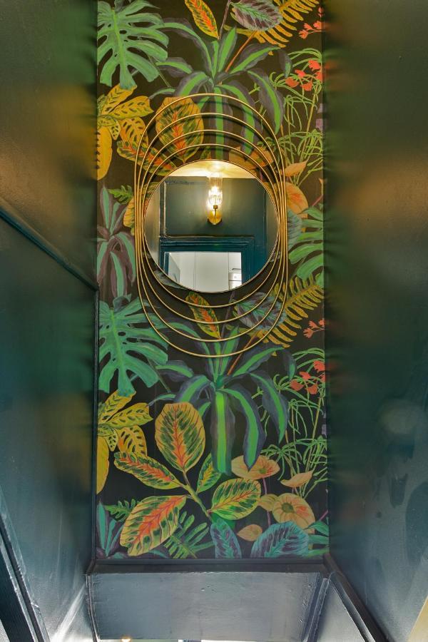 Independant Flat: Canal St Martin&Trains Stations! Paris Exterior foto